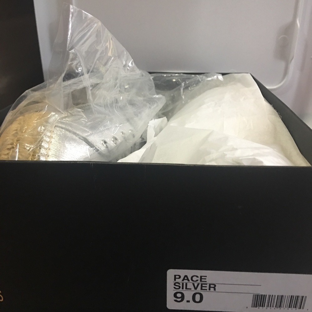 Women’s Silver Pace Espadrilles